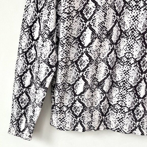 Minnie Rose Black White Snake Print Cotton Cashmere Sweater Size M Crewneck - Picture 5 of 8